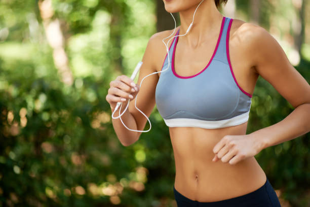 What Features Should I Look for in a Good Sports Bra?