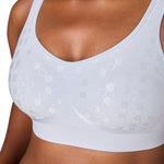 Bali Women's Wireless Bra, Comfort Revolution Wireless Bra for Women, Targeted Shaping, Seamless, Full Coverage